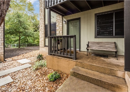 2 Bedrooms, West Oak Hill Rental in Austin-Round Rock Metro Area, TX for $1,474 - Photo 1