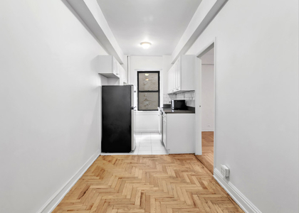 3 Bedrooms, East Village Rental in NYC for $5,600 - Photo 1