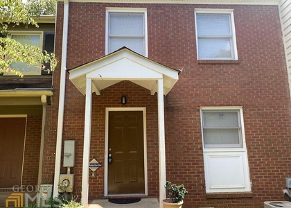 2 Bedrooms, DeKalb Rental in Atlanta, GA for $1,700 - Photo 1