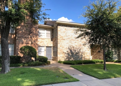 3 Bedrooms, Woodhaven Townhouse Rental in Dallas for $1,895 - Photo 1