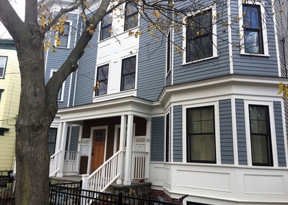 2 Bedrooms, Cambridgeport Rental in Boston, MA for $3,500 - Photo 1