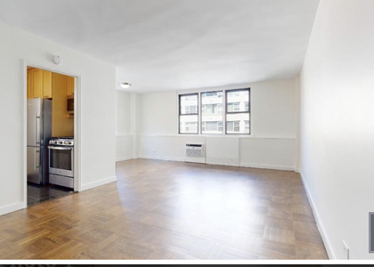 3 Bedrooms, Yorkville Rental in NYC for $7,250 - Photo 1
