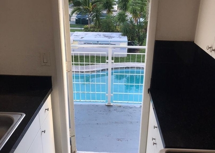 2 Bedrooms, Fulford Bythe Sea Rental in Miami, FL for $1,975 - Photo 1