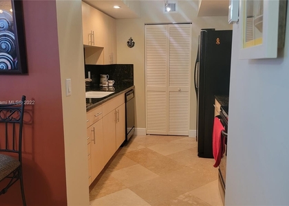 1 Bedroom, Atlantic Heights Rental in Miami, FL for $3,000 - Photo 1