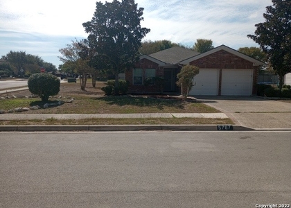3 Bedrooms, Fairways at Scenic Hills Rental in New Braunfels, TX for $1,700 - Photo 1