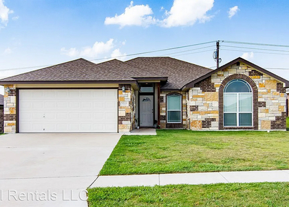 4 Bedrooms, Copperas Cove Rental in Killeen-Temple-Fort Hood, TX for $1,995 - Photo 1