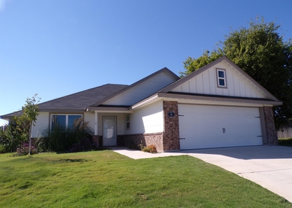 4 Bedrooms, Burnet Rental in Marble Falls, TX for $2,200 - Photo 1