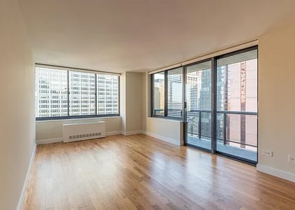 West 48th Street - Photo 1