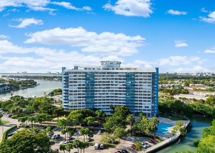 2 Bedrooms, Park View Point Rental in Miami, FL for $3,000 - Photo 1