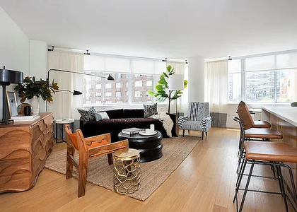3 Bedrooms, Sutton Place Rental in NYC for $8,688 - Photo 1
