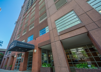 2 Bedrooms, Streeterville Rental in Chicago, IL for $3,800 - Photo 1
