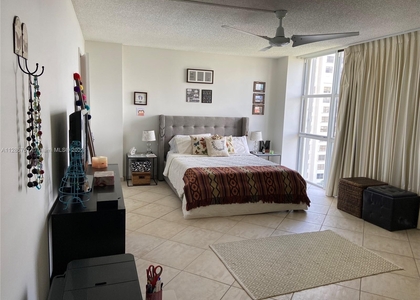 2 Bedrooms, Admirals Port Rental in Miami, FL for $3,000 - Photo 1