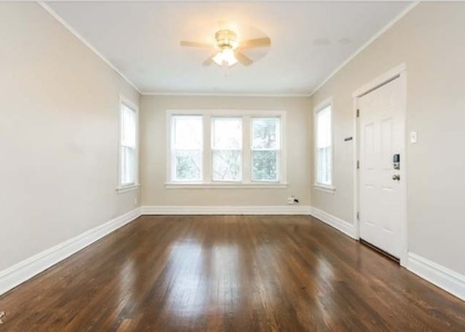 2 Bedrooms, Cragin Rental in Chicago, IL for $1,650 - Photo 1