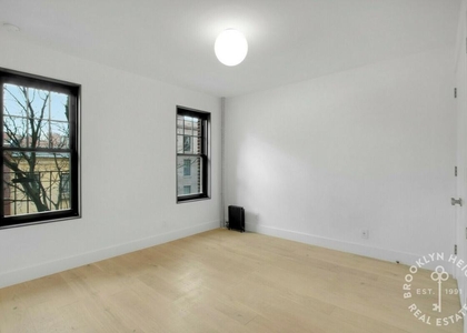 2 Bedrooms, Brooklyn Heights Rental in NYC for $5,750 - Photo 1