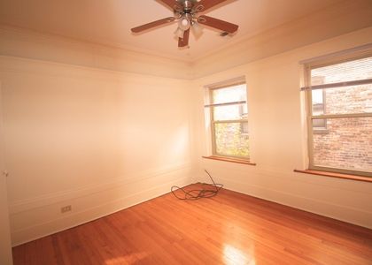4 Bedrooms, Hyde Park Rental in Chicago, IL for $2,900 - Photo 1