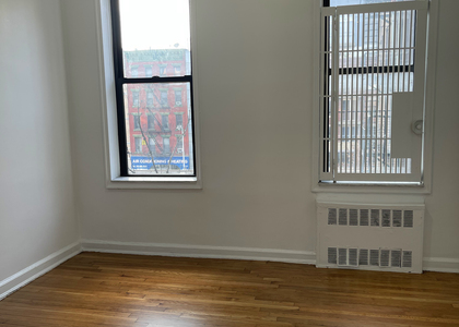 1 Bedroom, Lower East Side Rental in NYC for $3,100 - Photo 1