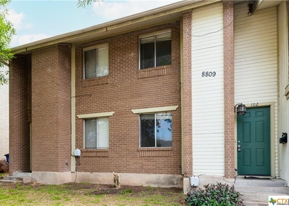 2 Bedrooms, North Shoal Creek Rental in Austin-Round Rock Metro Area, TX for $1,750 - Photo 1