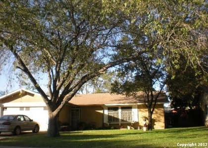 3 Bedrooms, Babcock North Rental in San Antonio, TX for $1,450 - Photo 1