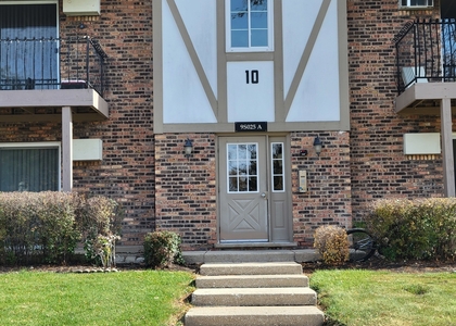 1 Bedroom, Downers Grove Rental in Chicago, IL for $1,350 - Photo 1