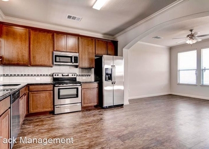 3 Bedrooms, Taylor Rental in Austin-Round Rock Metro Area, TX for $2,000 - Photo 1