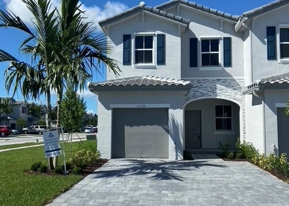 3 Bedrooms, Homestead Rental in Miami, FL for $2,600 - Photo 1