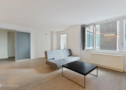 1 Bedroom, Hell's Kitchen Rental in NYC for $5,600 - Photo 1