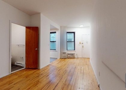 2 Bedrooms, Upper East Side Rental in NYC for $3,300 - Photo 1
