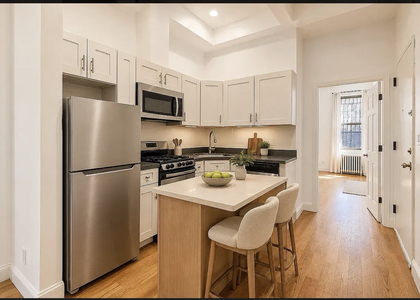 Wyckoff Avenue - Photo 1