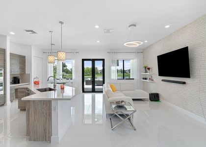 4 Bedrooms, Deerfield Beach Rental in Miami, FL for $6,200 - Photo 1