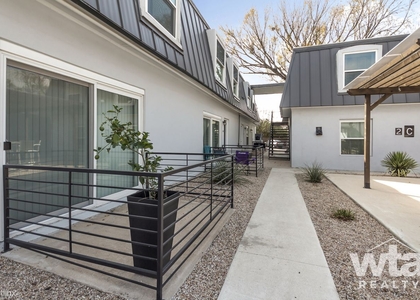 3 Bedrooms, Windsor Park Rental in Austin-Round Rock Metro Area, TX for $2,000 - Photo 1