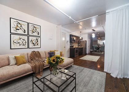 2 Bedrooms, SoHo Rental in NYC for $6,200 - Photo 1