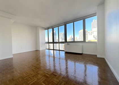 1 Bedroom, Chelsea Rental in NYC for $5,595 - Photo 1