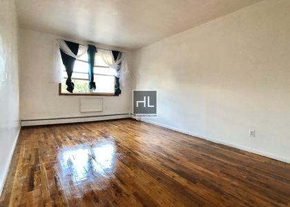 3 Bedrooms, Gravesend Rental in NYC for $2,800 - Photo 1