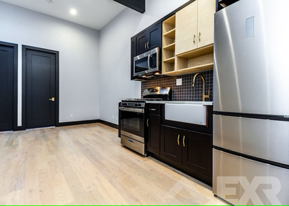 3 Bedrooms, Bushwick Rental in NYC for $5,000 - Photo 1