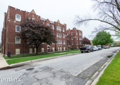 3 Bedrooms, Proviso Rental in Chicago, IL for $1,535 - Photo 1