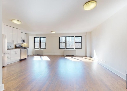 2 Bedrooms, Upper East Side Rental in NYC for $7,400 - Photo 1