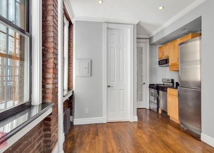3 Bedrooms, East Village Rental in NYC for $5,495 - Photo 1