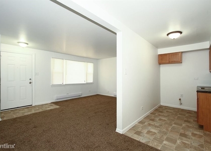 1 Bedroom, East Chatham Rental in Chicago, IL for $880 - Photo 1