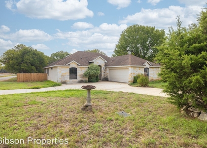 3 Bedrooms, Dripping Springs-Wimberley Rental in Austin-Round Rock Metro Area, TX for $2,400 - Photo 1
