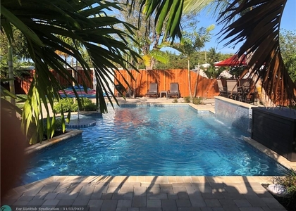 2 Bedrooms, Wilton Manors Rental in Miami, FL for $4,500 - Photo 1
