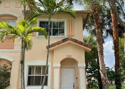 3 Bedrooms, Hampton Park Rental in Miami, FL for $2,590 - Photo 1