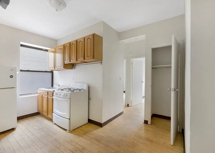 2 Bedrooms, East Village Rental in NYC for $3,849 - Photo 1