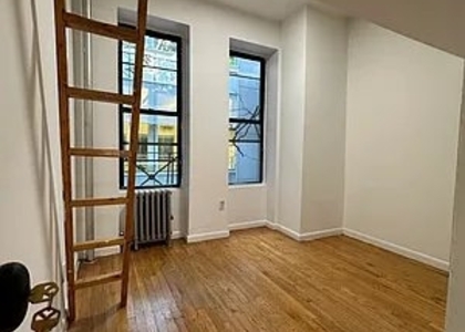 2 Bedrooms, Hell's Kitchen Rental in NYC for $3,300 - Photo 1