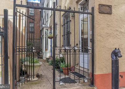 2 Bedrooms, Rittenhouse Square Rental in Philadelphia, PA for $2,600 - Photo 1