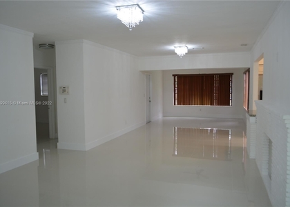 3 Bedrooms, Fulford Bythe Sea Rental in Miami, FL for $4,500 - Photo 1