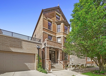 2 Bedrooms, Bucktown Rental in Chicago, IL for $2,500 - Photo 1