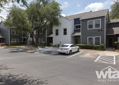 3 Bedrooms, Churchill Estates Rental in San Antonio, TX for $1,660 - Photo 1