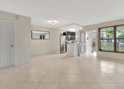 1 Bedroom, Hampton Gardens Condominiums Rental in Miami, FL for $1,500 - Photo 1