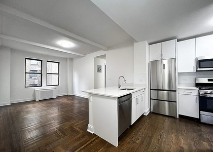 2 Bedrooms, Lincoln Square Rental in NYC for $7,000 - Photo 1