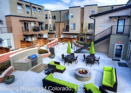 2 Bedrooms, North Broadway - Holiday Rental in Boulder, CO for $3,840 - Photo 1